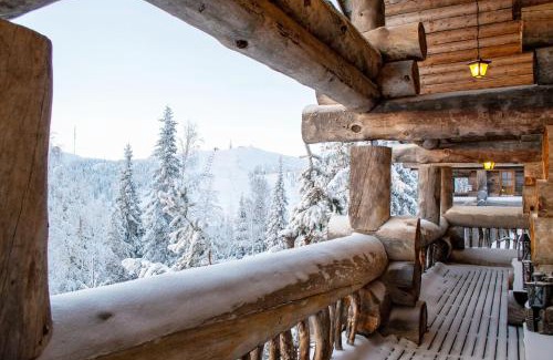 Rukatunturi Ski Chalet | Cozy log cabin with a view of Ruka