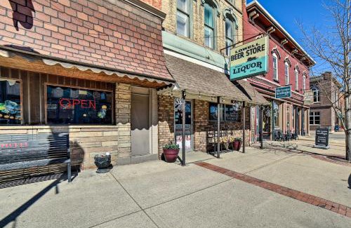 Lowell Apartment | Cozy Lowell Studio about 19 Mi to Grand Rapids!