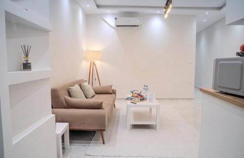 New Cairo Apartment | Cozy Luxe Stay - Outdoor Patio