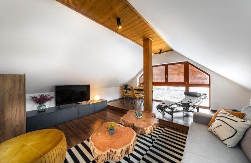 Velka Lomnica Apartment | Cozy mountain attic apartment in High Tatras