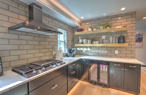 Carbondale House | Cozy Mountain Retreat! Golf, Fish,Hot Tub, Pet Friendly, 30 miles to Aspen!