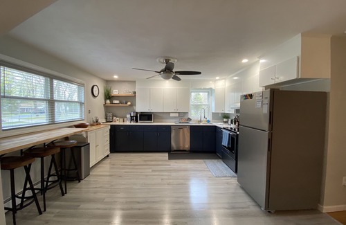 Old Mystic House | Cozy Mystic Retreat - Near Farms & Downtown Mystic