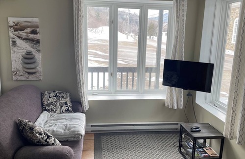 L'Anse-Saint-Jean Apartment | Cozy Nest at L'Anse-Saint-Jean