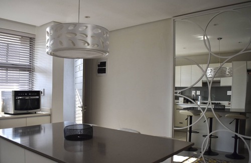 Hillhead Apartment | Cozy Ocean Dune 4 sleeper