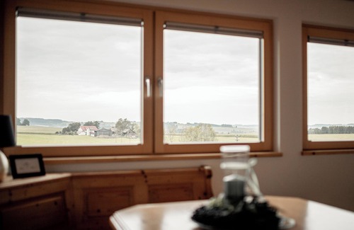 Bad Wurzach Apartment | Cozy panoramic vacation apartment in the Allgäu