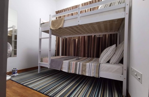 Geylang Condo | Cozy Private Room with Balcony and Panoramic View