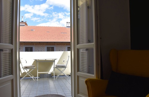 San Donato Apartment | Cozy quiet flat in central Turin