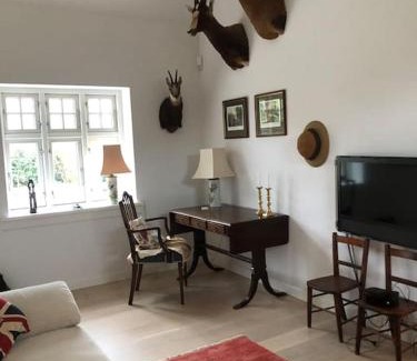 Hillerod Villa | Cozy, quiet guest house perfect for business or pleasure