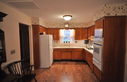 Brick House | Cozy ranch house in the Metedeconk section of Brick.