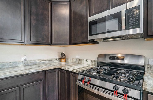 Texas City House | Cozy Retreat 15 mi from Galveston and JSC