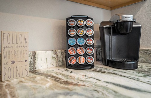 Texas City House | Cozy Retreat 15 mi from Galveston and JSC