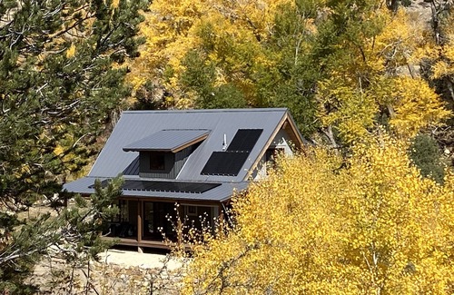 Salida House | Cozy, secluded home close to everything. 15 min to town and skiing.