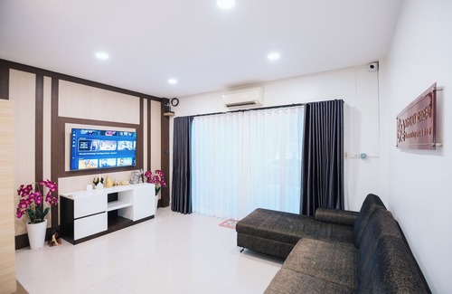 Hat Yai House | Cozy ,secure, close to town,night market & walking distance to central festival.