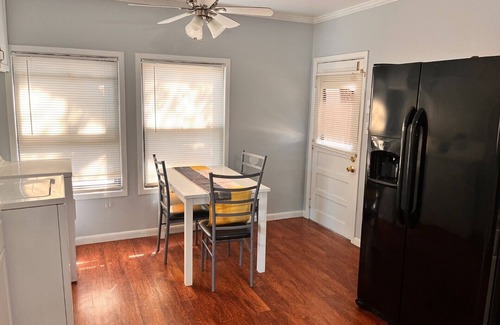 Monahans House | Cozy Small Family Home