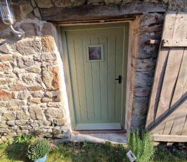 Le Chalard Apartment | Cozy small house