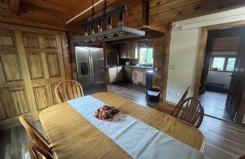 Bedford Cabin | Cozy Strawberry Creek Cabin with WiFi bordering forest in Bedford, WY
