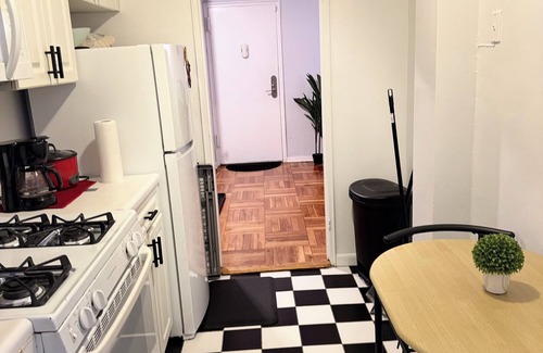 New Rochelle Apartment | Cozy studio apartment in charming New Rochelle with WiFi and AC