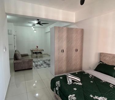 Petaling District Apartment | Cozy Studio in Edusentral Setia Alam