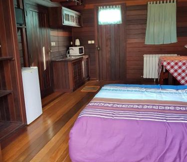 Ourem Apartment | Cozy Studio in Matas with Pool and Jacuzzi