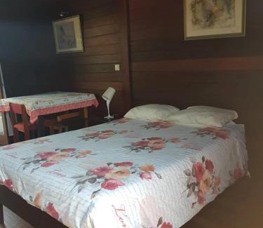 Ourem Apartment | Cozy Studio in Matas with Pool and Jacuzzi