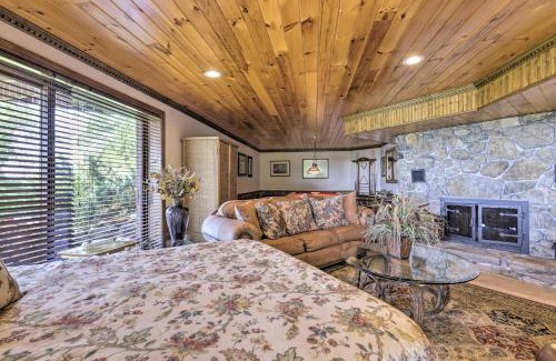 Montville Apartment | Cozy Studio Indoor Hot Tub and Inground Pool Access