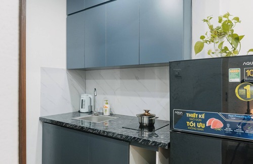 Quang An Apartment | Cozy studio with AC and WiFi in marvelous Ha NoiStandard Studio