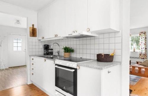 Tosteberga House | Cozy Summer cottage in Tosteberga, close to the Sea