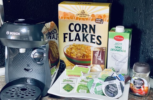 Cornella de Llobregat Apartment | Cozy & Sunny Loft With Terrace. 10 Minutes Downtown