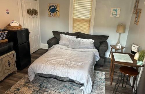 Milford House | Cozy Unit in Milford, Delaware -Close to DE Turf