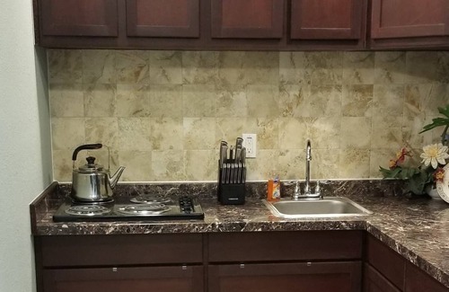 Converse House | Cozy Veteran owned apartment.