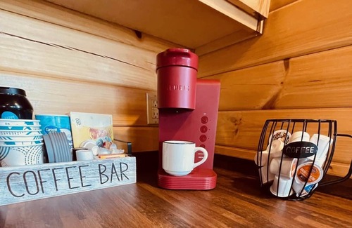 Hector Cabin | Cozy Wine Cabin escape with Breathtaking Views 1