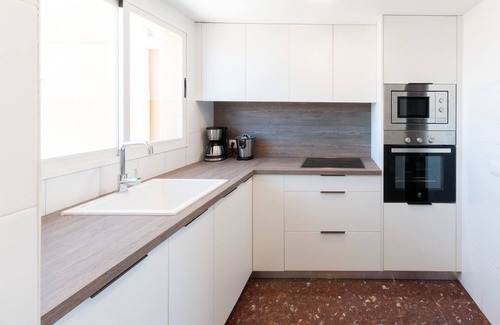 Grao de Gandia Apartment | Cozy with mediterranean style, a few meters from the beach.