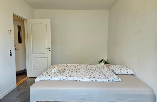 Kastrup Apartment | CPH Airport Room - 1 min to Train, 15 min to Beach