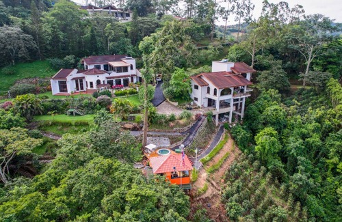 San Ramon House | CR Mariposa Gateway