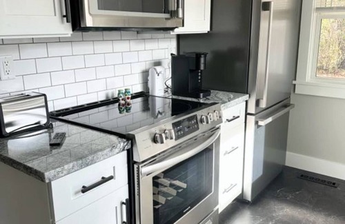 Hesston Cottage | Crabapple Cottage Your cozy temporary home