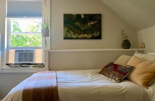 Craftsbury Hotel | Craftsbury Farmhouse