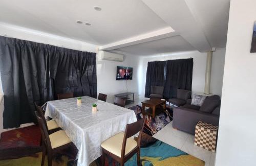 Queanbeyan Hotel | Crest Motor Inn