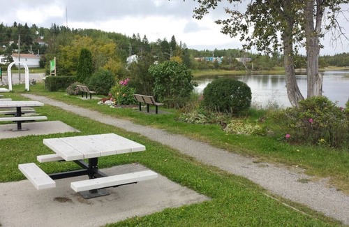 Chapleau House | Crest View Guesthouse - Crest View Guesthouse - Deluxe Room F02