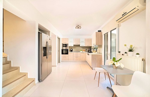 Dramia Villa | Cretan Mansion | Heated Pool