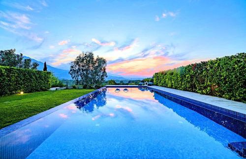 Dramia Villa | Cretan Mansion with Heated Swimming Pool