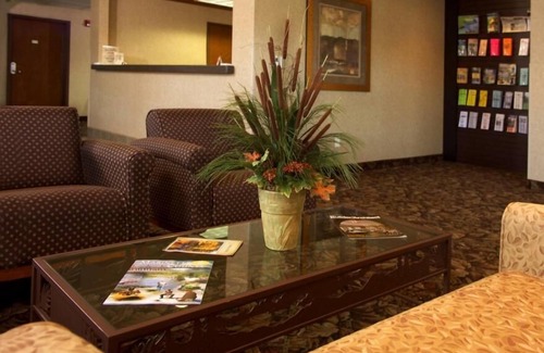 Crivitz Hotel | Crivitz Lodge