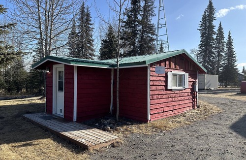 Cohoe Cabin | Crooked Creek Cabin #1 Close to the Water - Small Studio