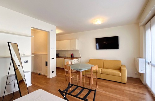 Lecco Apartment | Cross of Malta - Short Term Rentals Italy