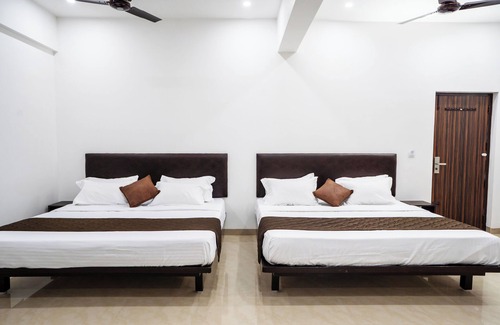 Peelamedu Bed & Breakfast | Cross Roads Inn