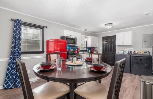 Bowling Green House | Crowder's Cottage near Kings Mountain & Gastonia