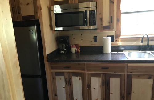 Hamilton Cabin | Cruise Crooked Creek 6