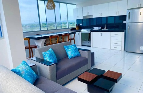 Crucita Apartment | Cruise with Guardia and access to Private Beachnn