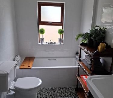 Killarney House | Crurtín Kitty's Cottage