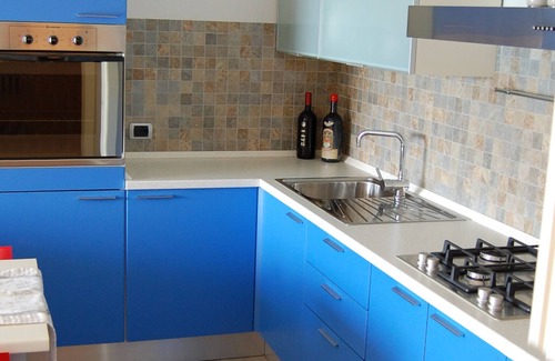 Pulciano Apartment | Cryss Pool - beautiful apartment with lake view and swimming pool