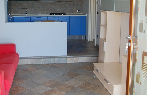 Pulciano Apartment | Cryss Pool - beautiful apartment with lake view and swimming pool